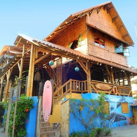 Hotel El Bochinche Mompiche Esterno foto