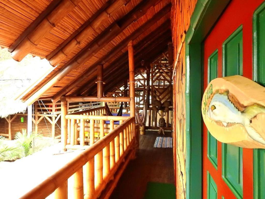 Hotel El Bochinche Mompiche Esterno foto